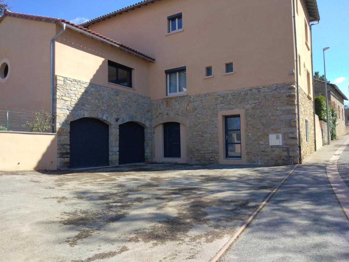 Studio Le Menascle Saint-Georges-de-Luzençon Exterior photo